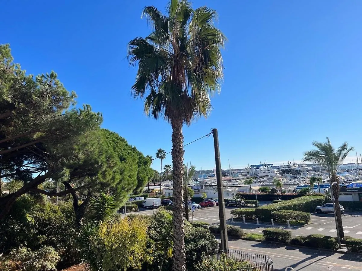 Apartment Seafront - Beautiful Flat With Aircon And Comfortable Loggia Vallauris France