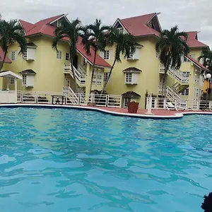 Comfort Zone At The Ridge E17 , Ocho Rios Jamaica